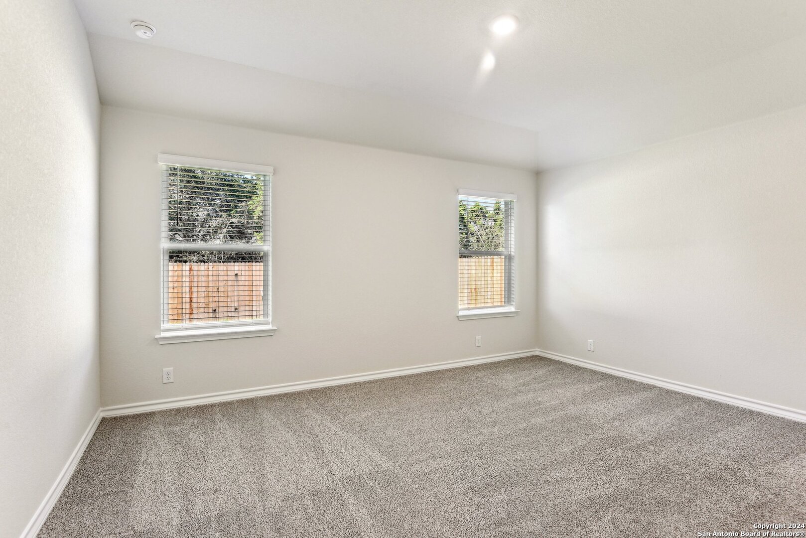 21281 Millstream Bend San Antonio TX 78266