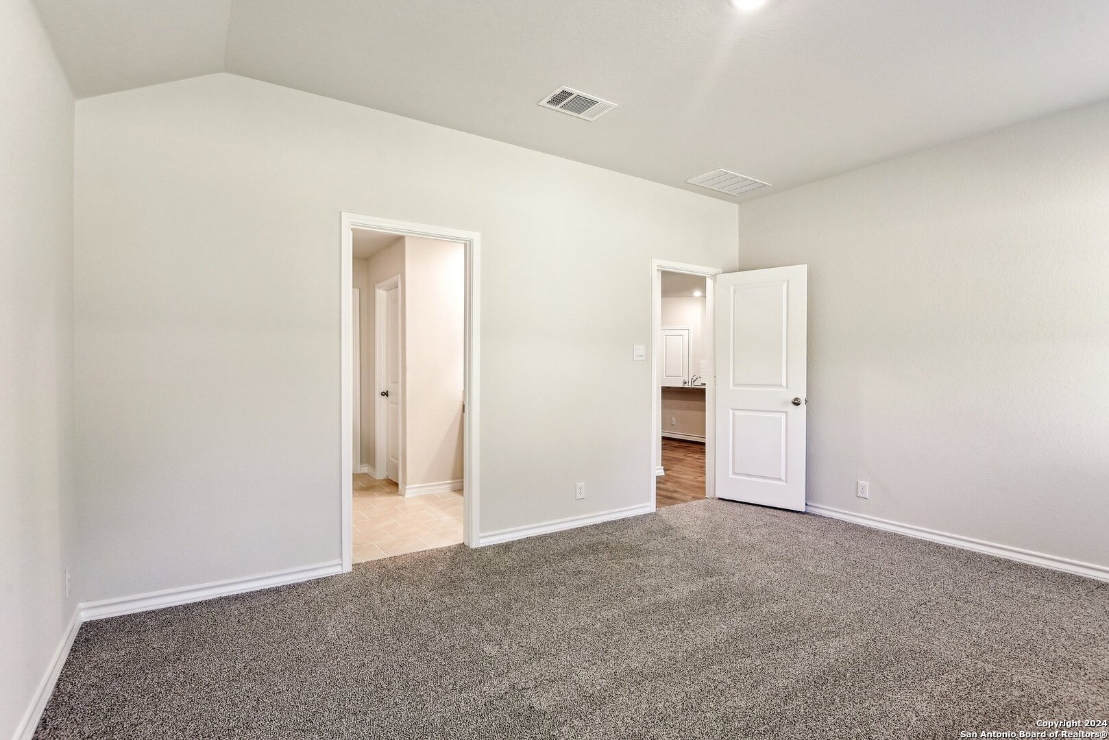 21281 Millstream Bend San Antonio TX 78266