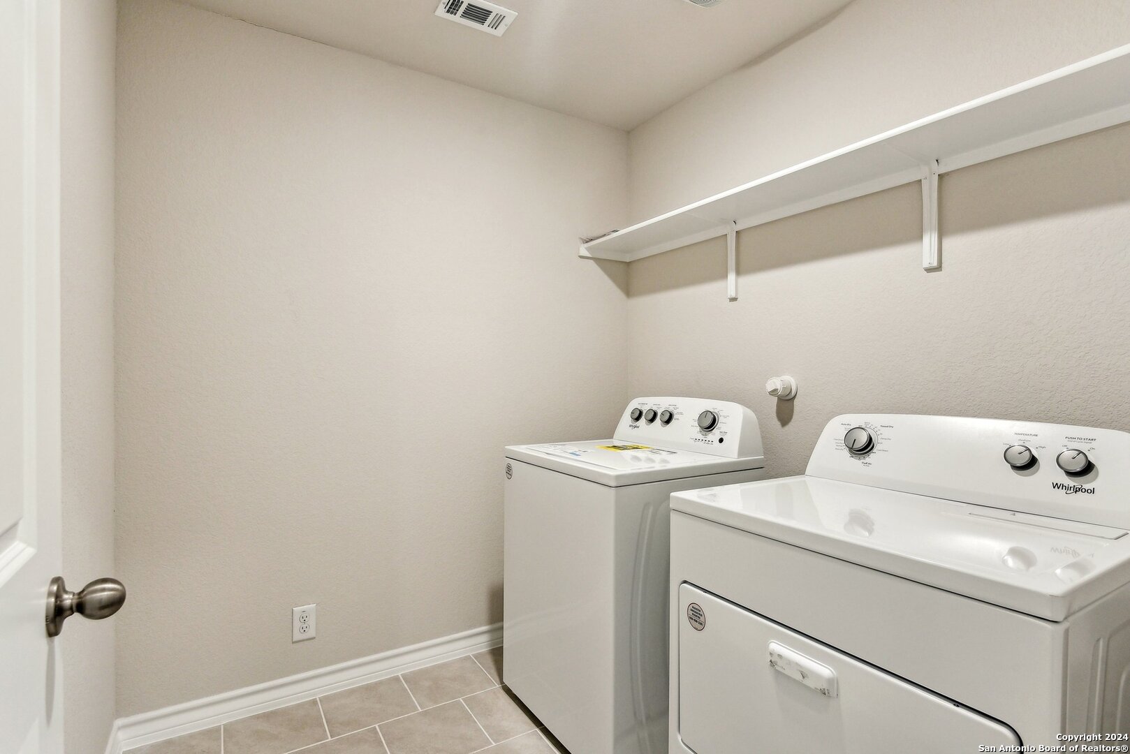 21281 Millstream Bend San Antonio TX 78266