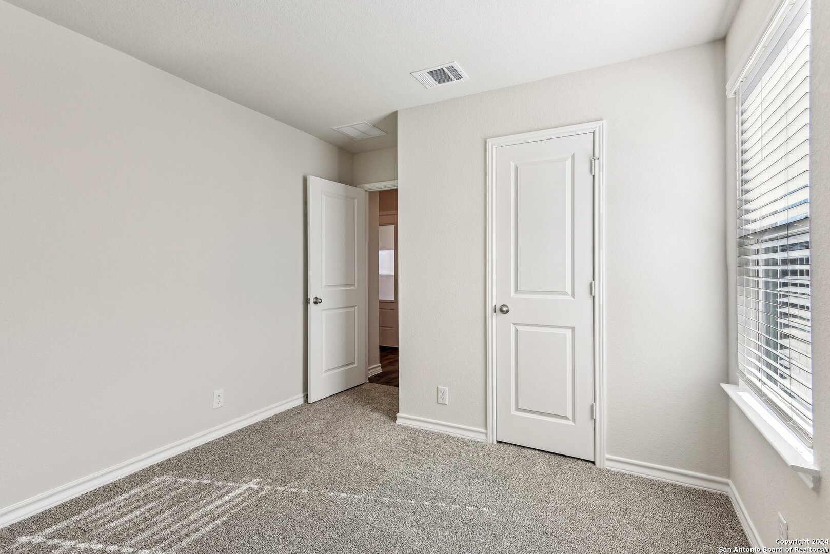 21281 Millstream Bend San Antonio TX 78266