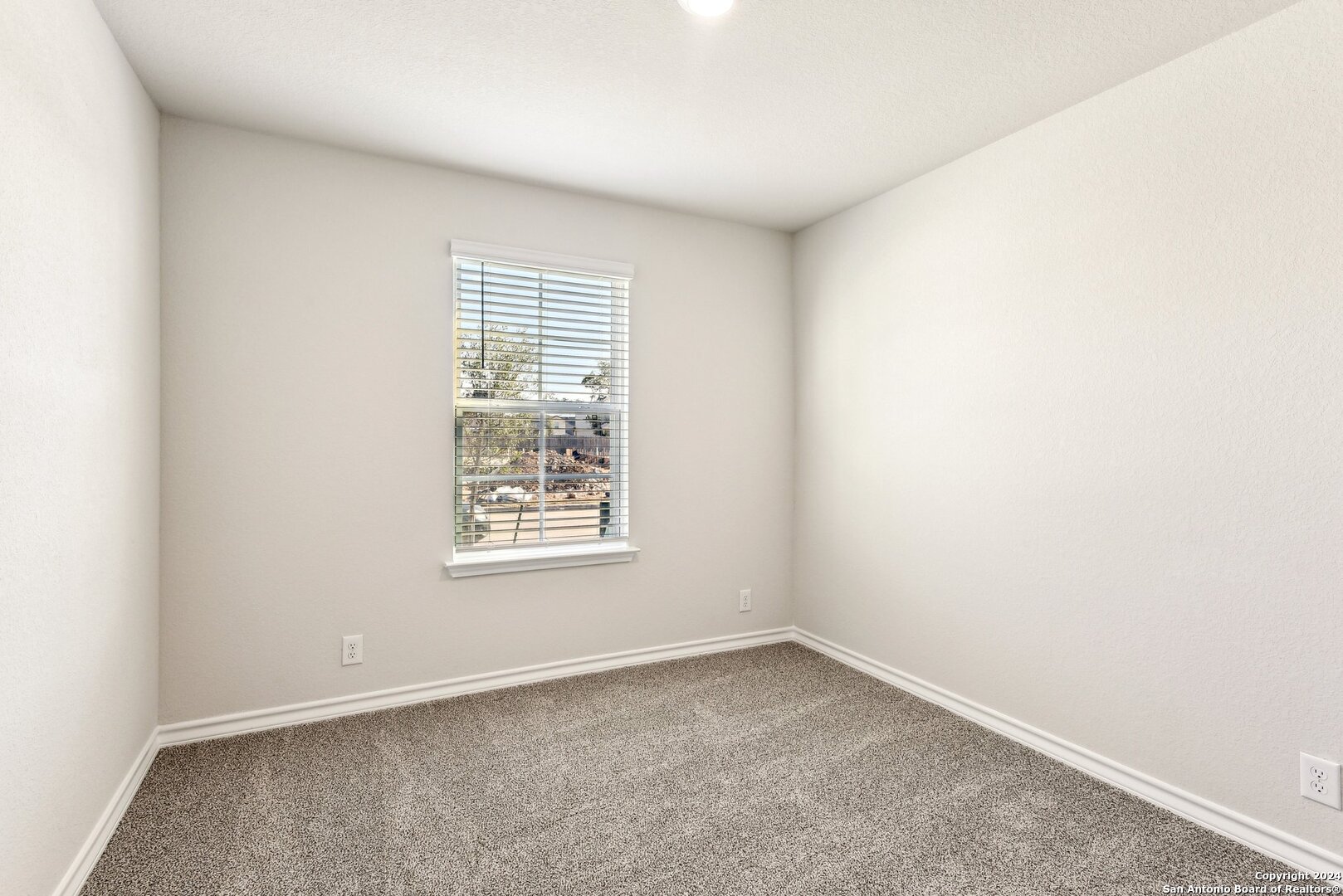 21281 Millstream Bend San Antonio TX 78266