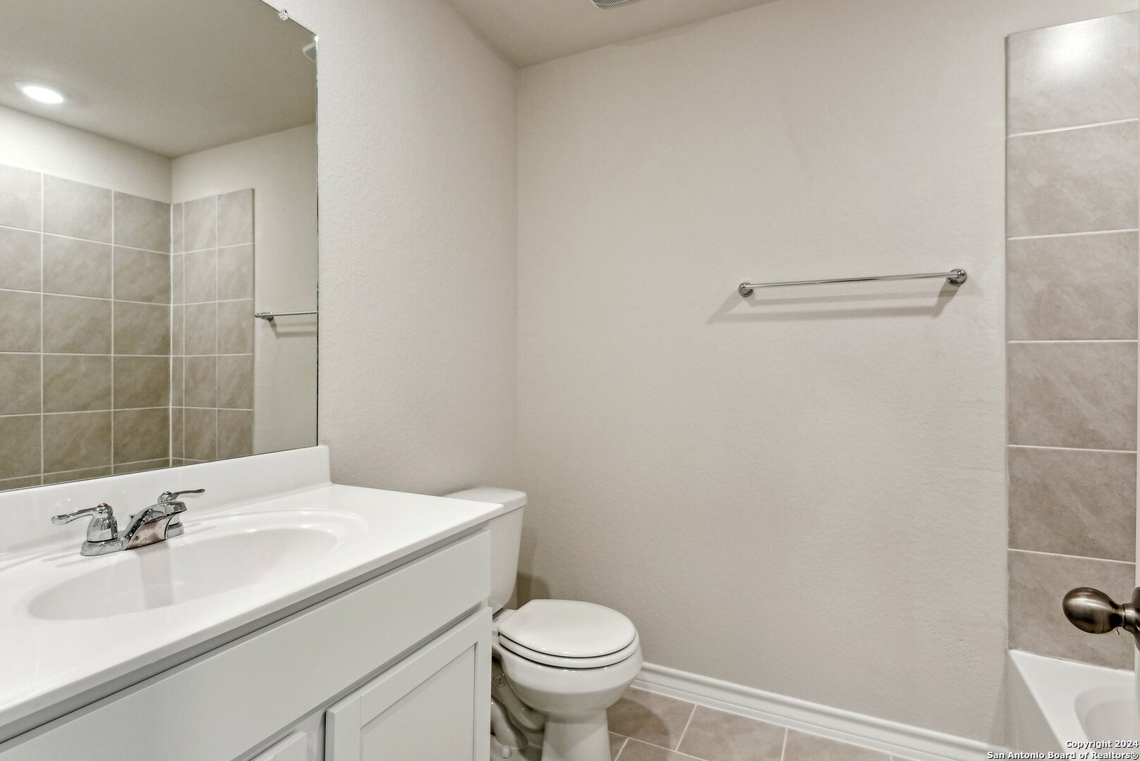 21281 Millstream Bend San Antonio TX 78266