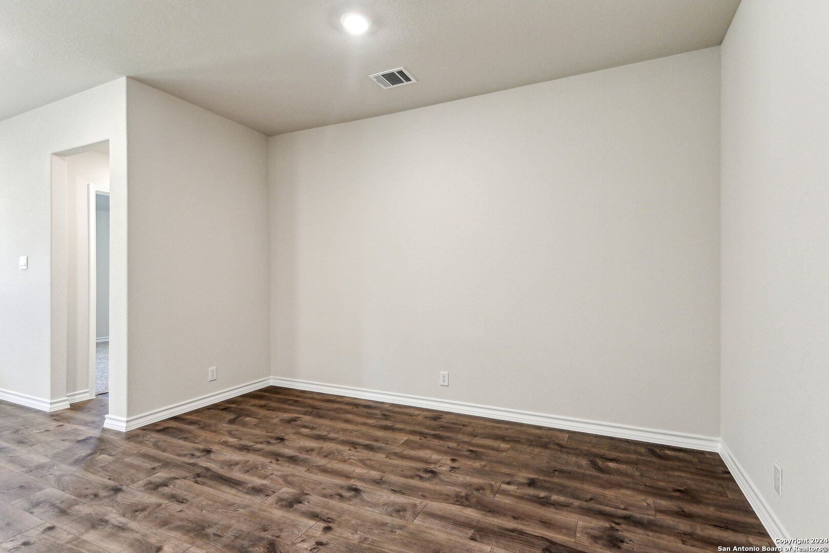 21281 Millstream Bend San Antonio TX 78266