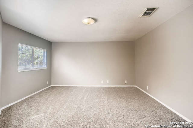 11 Braches Park San Antonio TX 78240