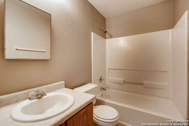 11 Braches Park San Antonio TX 78240