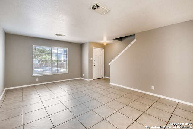 11 Braches Park San Antonio TX 78240