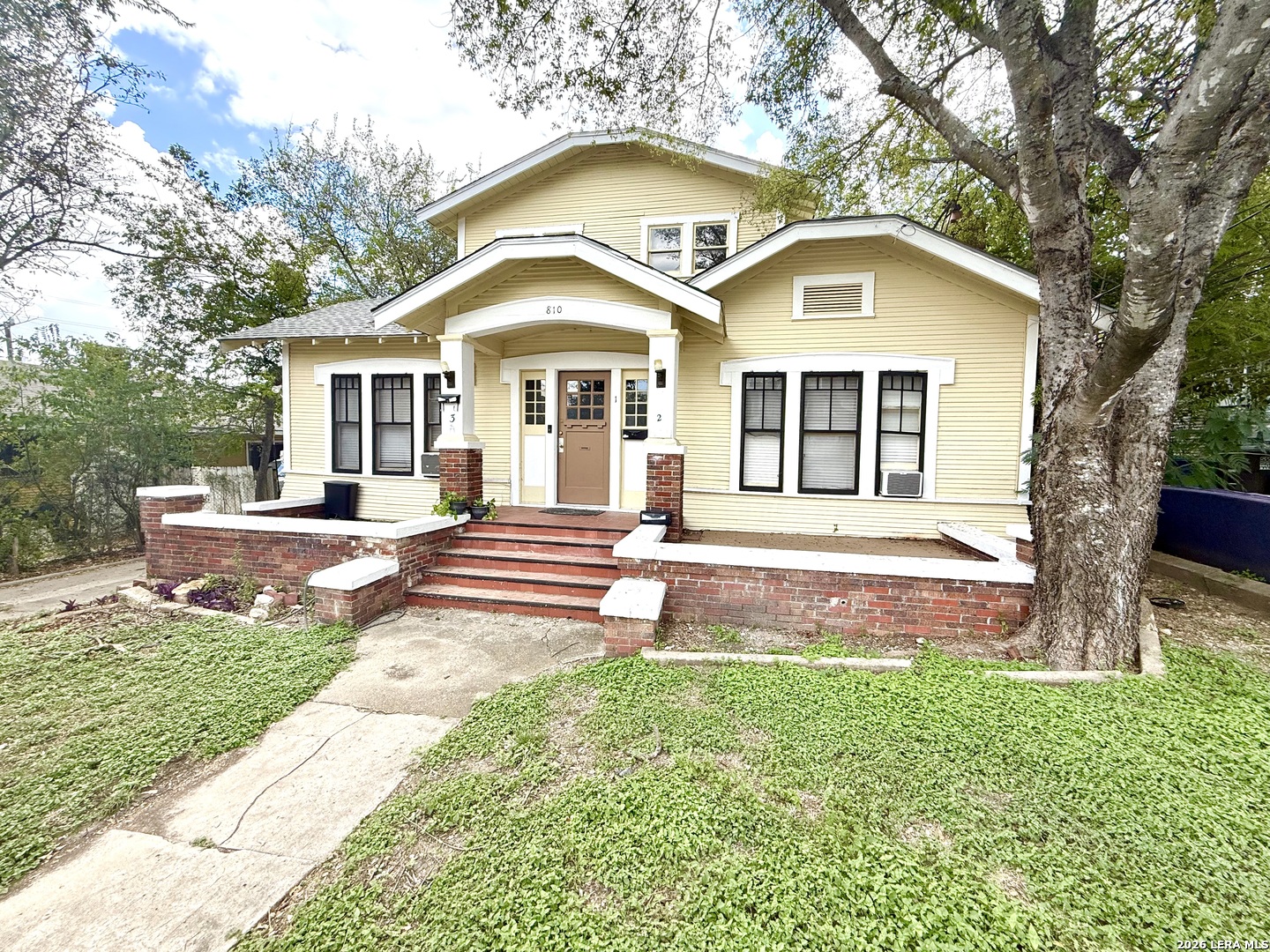 810 W Magnolia San Antonio TX 78212