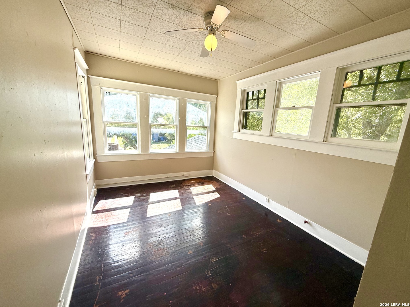 810 W Magnolia San Antonio TX 78212