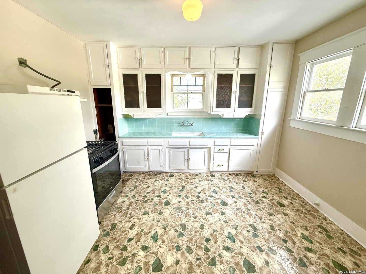 810 W Magnolia San Antonio TX 78212