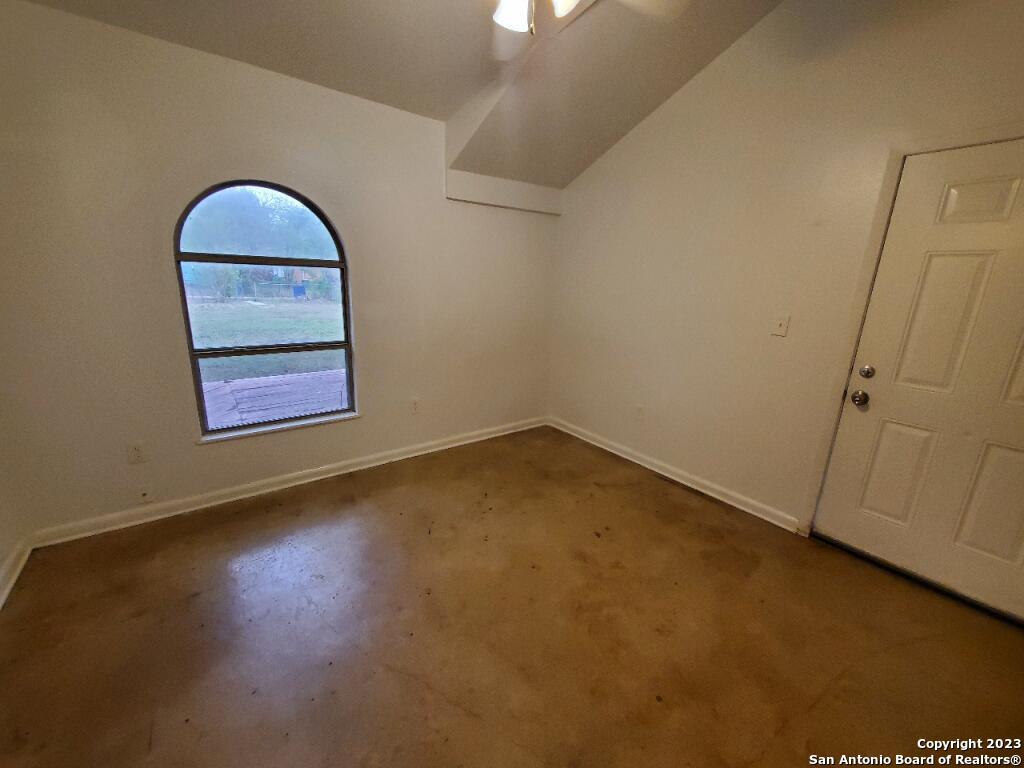 2607 W Craig Place San Antonio TX 78228