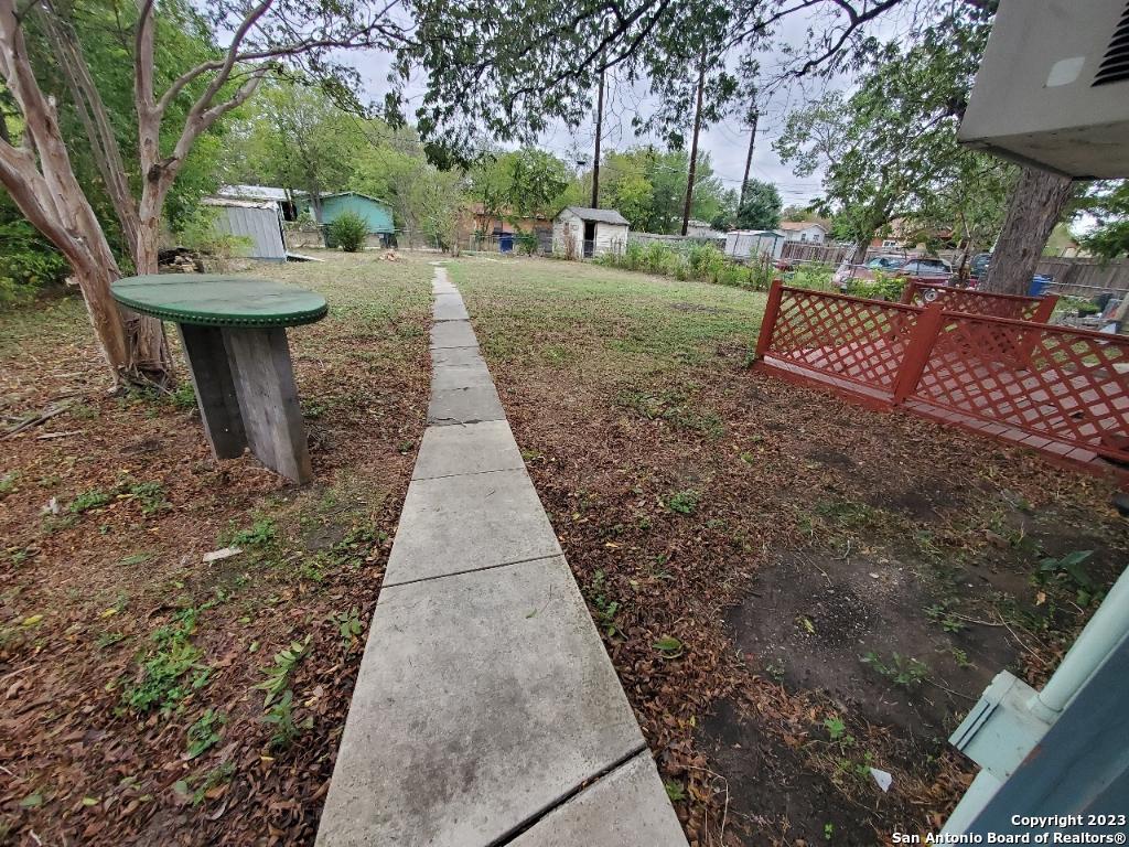 2607 W Craig Place San Antonio TX 78228