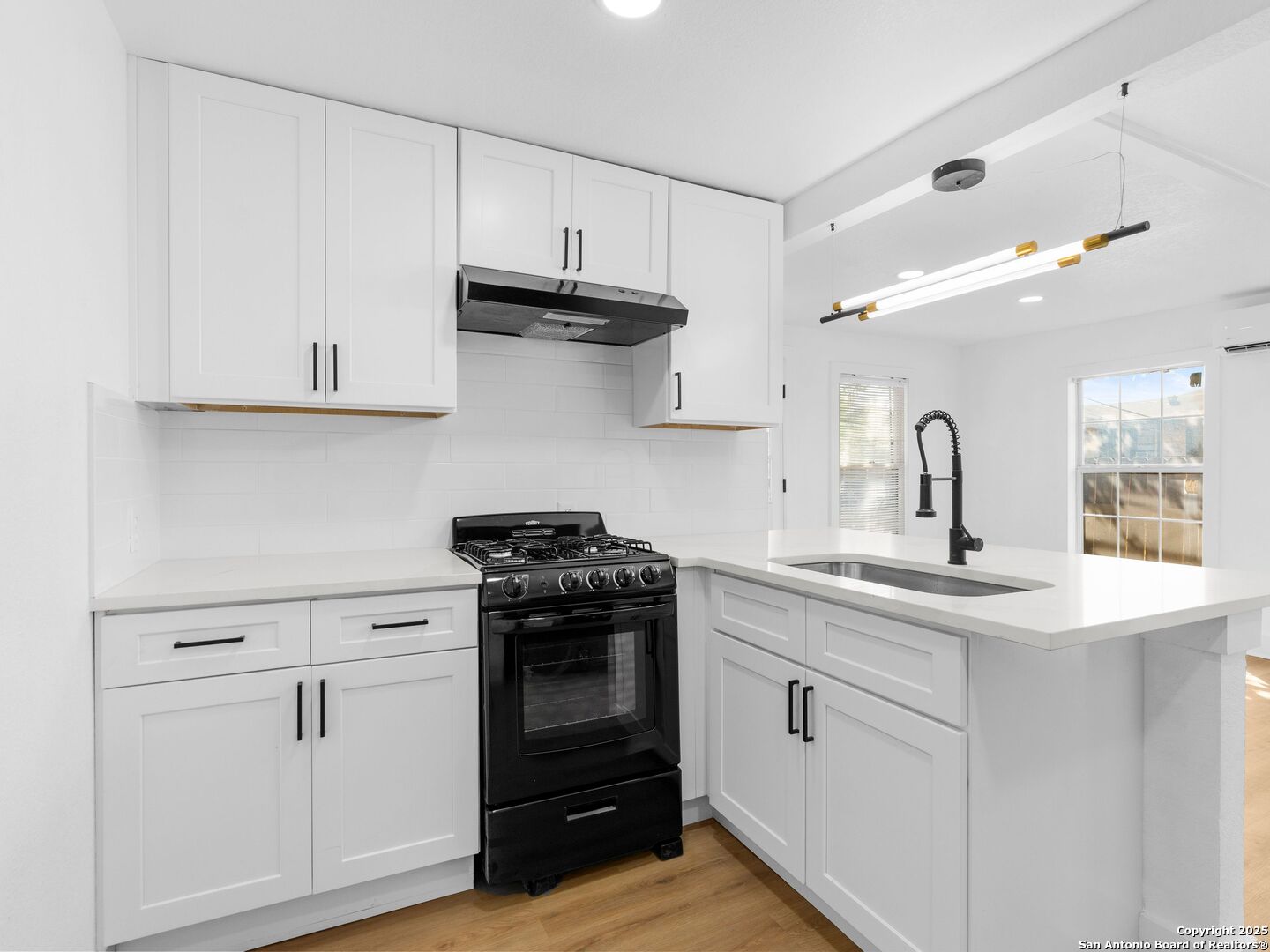 148 Terrell Road Alamo Heights TX 78209