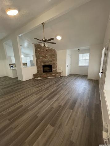 2730 Mud Lake San Antonio TX 78245