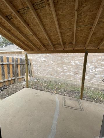 2730 Mud Lake San Antonio TX 78245