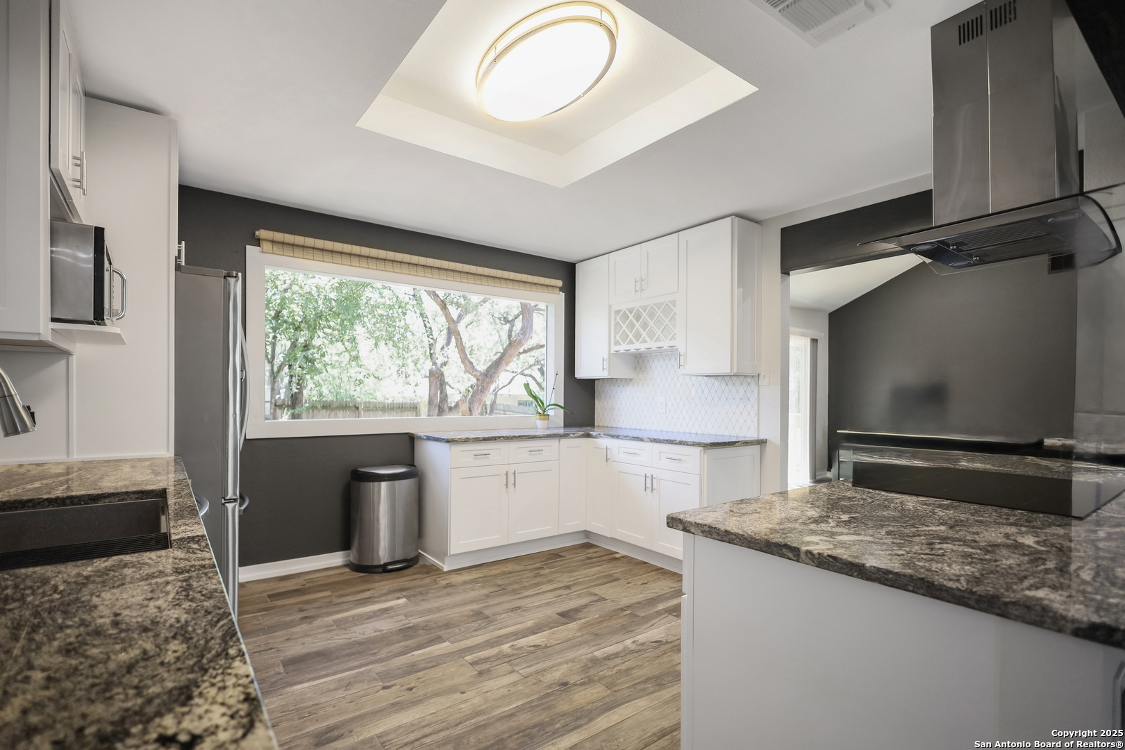 8605 Wood Peak San Antonio TX 78251