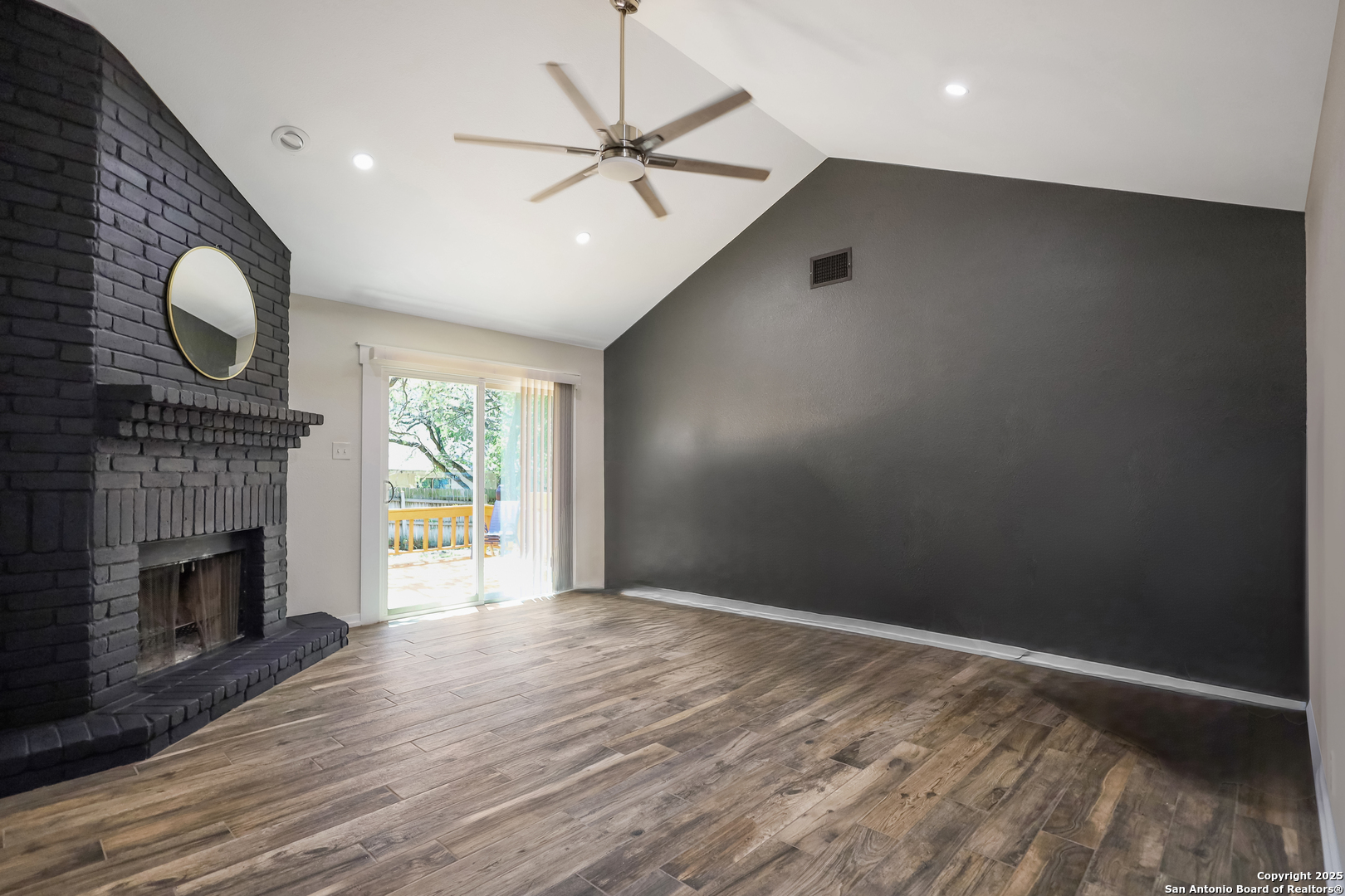 8605 Wood Peak San Antonio TX 78251