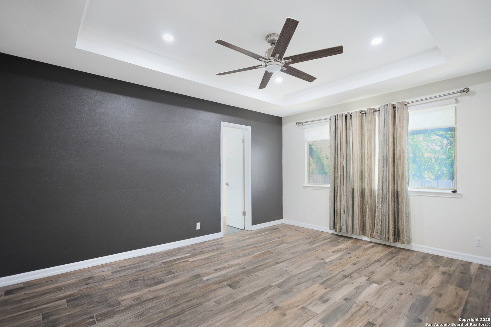8605 Wood Peak San Antonio TX 78251
