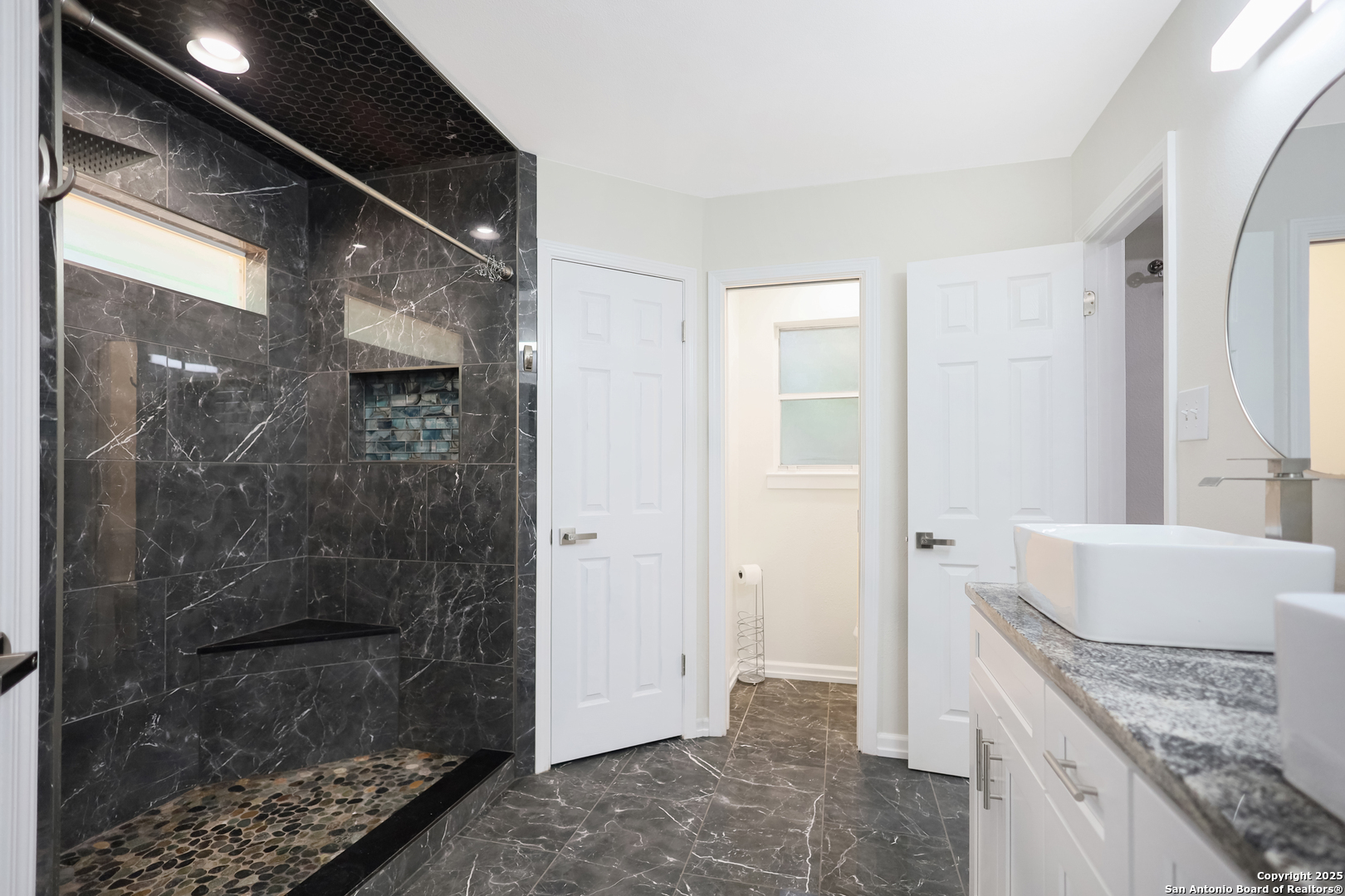 8605 Wood Peak San Antonio TX 78251