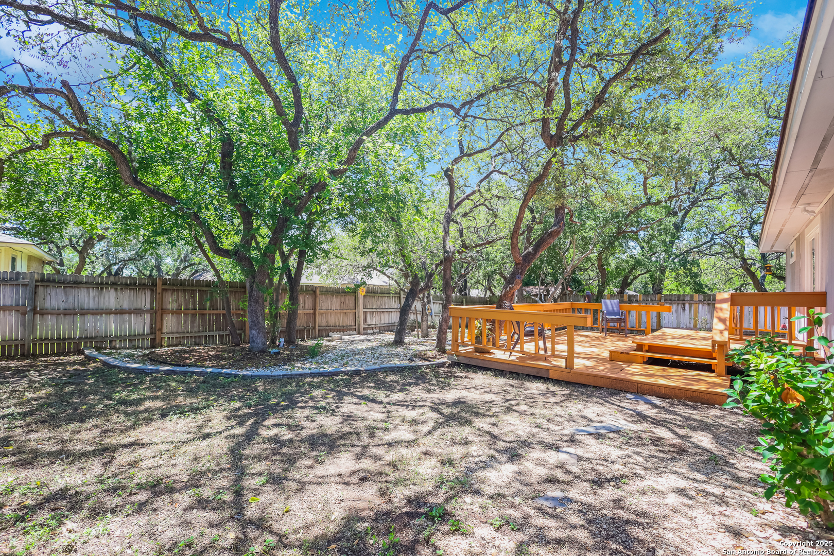 8605 Wood Peak San Antonio TX 78251