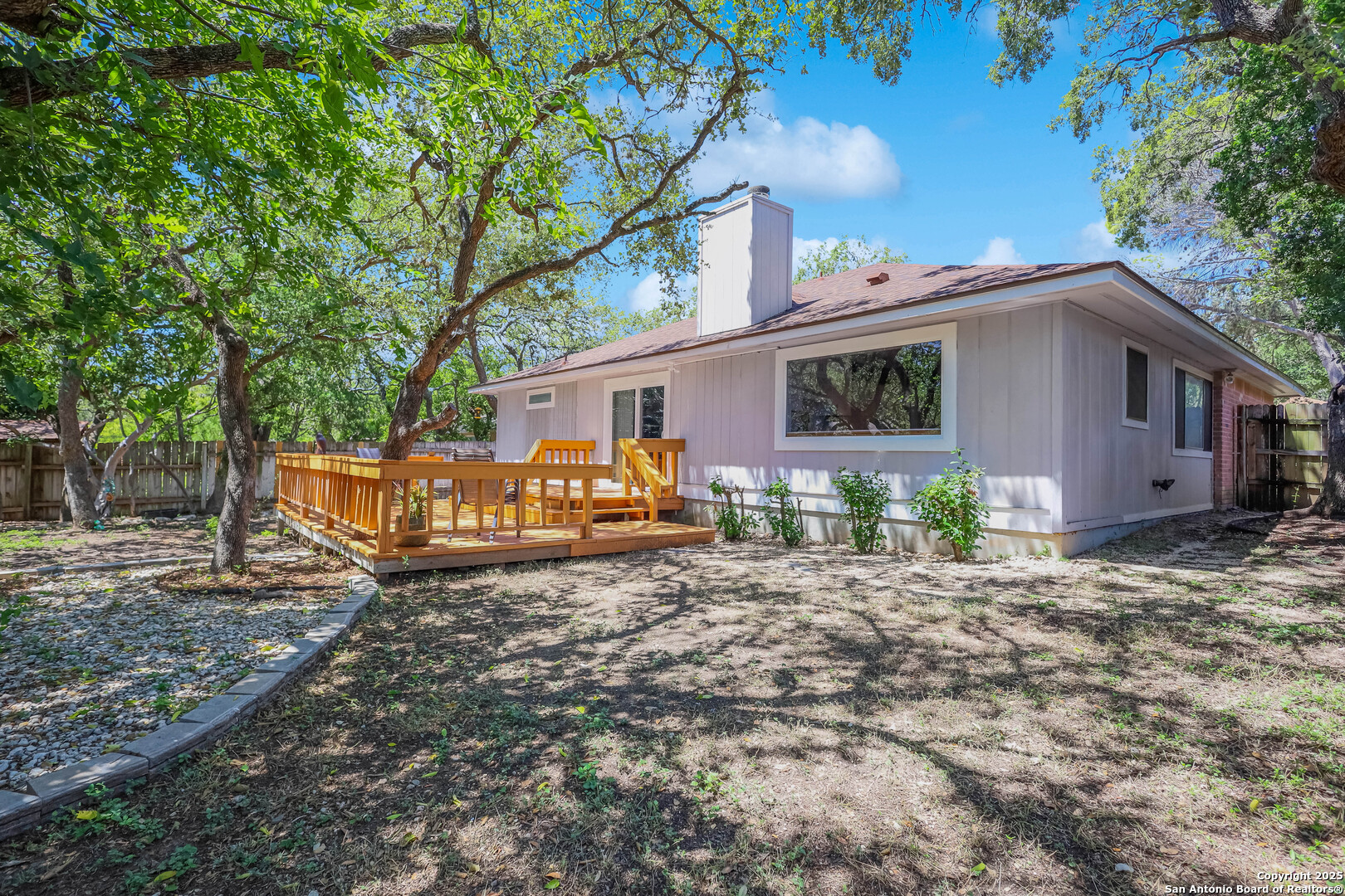 8605 Wood Peak San Antonio TX 78251
