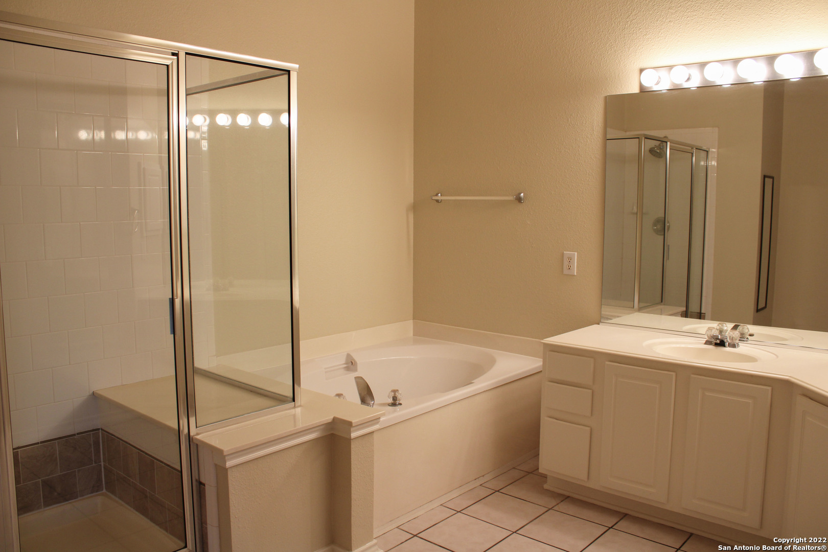 1331 Arrow Bow San Antonio TX 78258