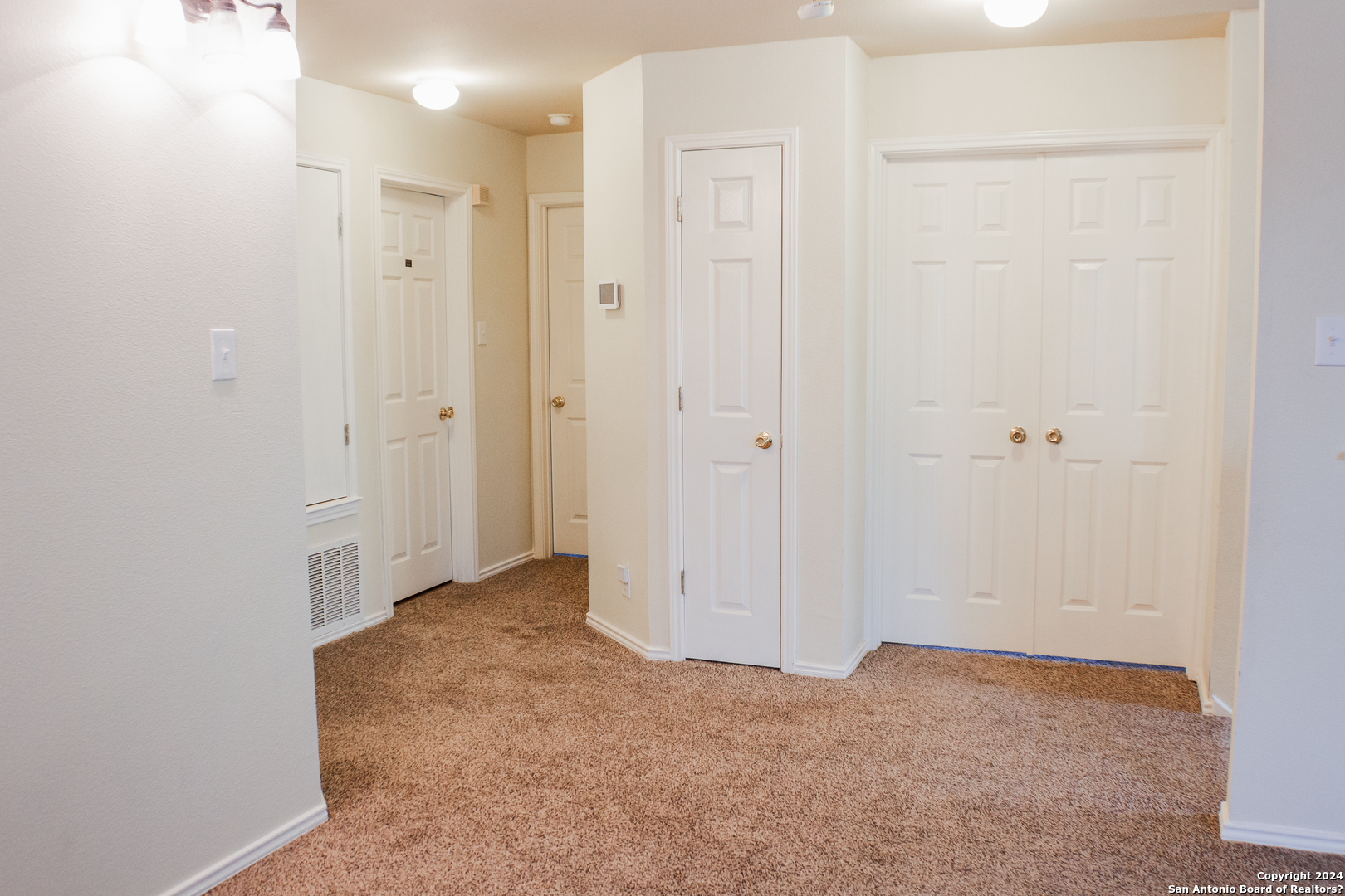 13707 Riverbank Pass Helotes TX 78023