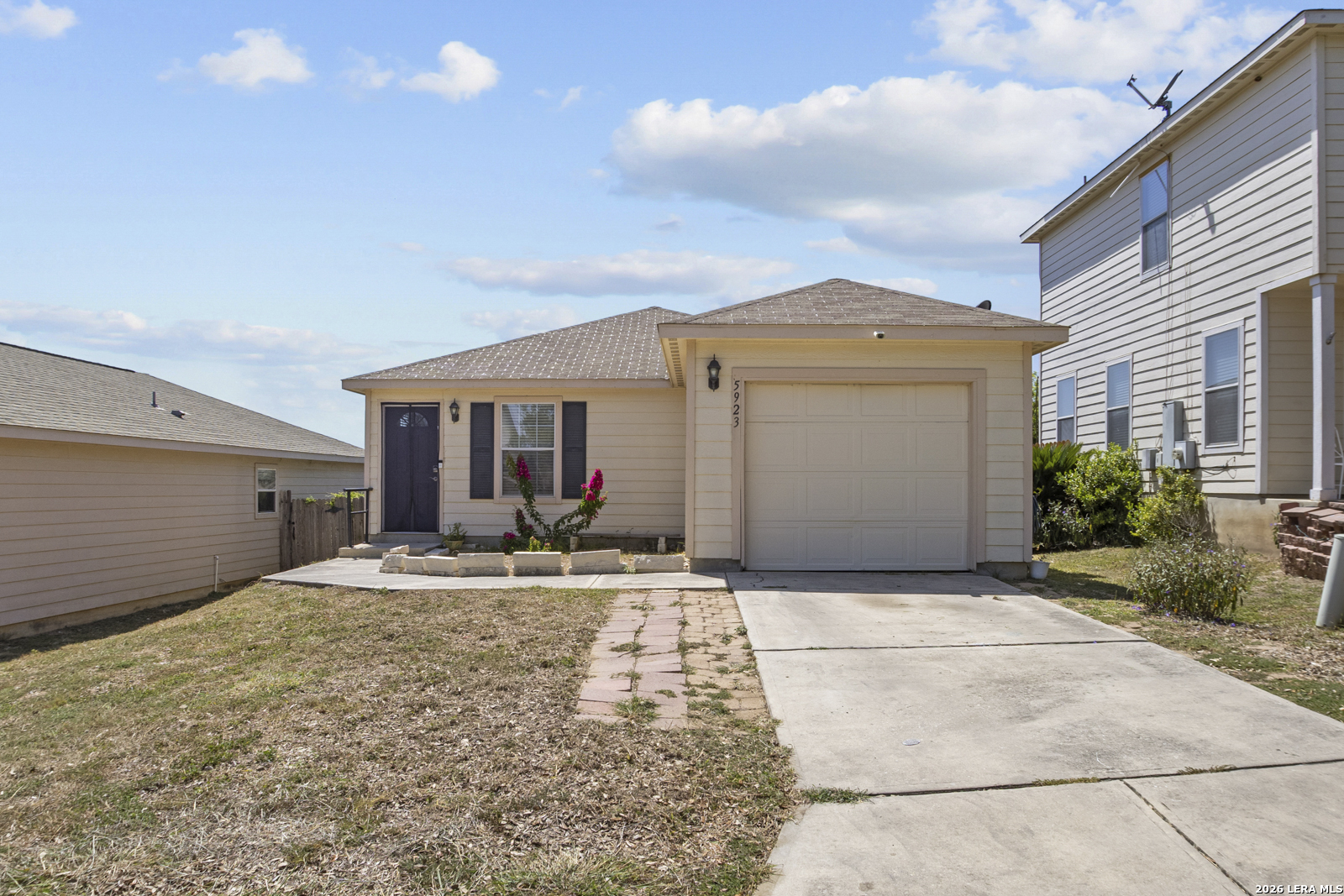 5923 Fox Canyon San Antonio TX 78252