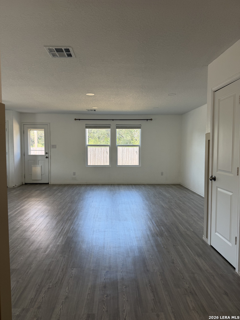 9599 Littleton Grist San Antonio TX 78254