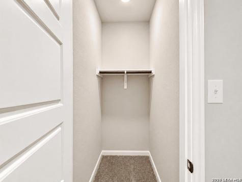 7204 Magnolia Creek San Antonio TX 78252