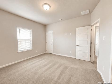 7204 Magnolia Creek San Antonio TX 78252