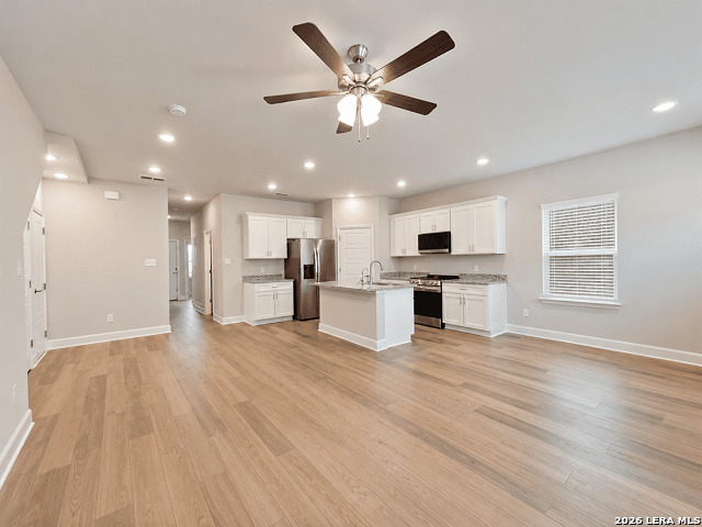 7204 Magnolia Creek San Antonio TX 78252