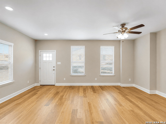 7204 Magnolia Creek San Antonio TX 78252