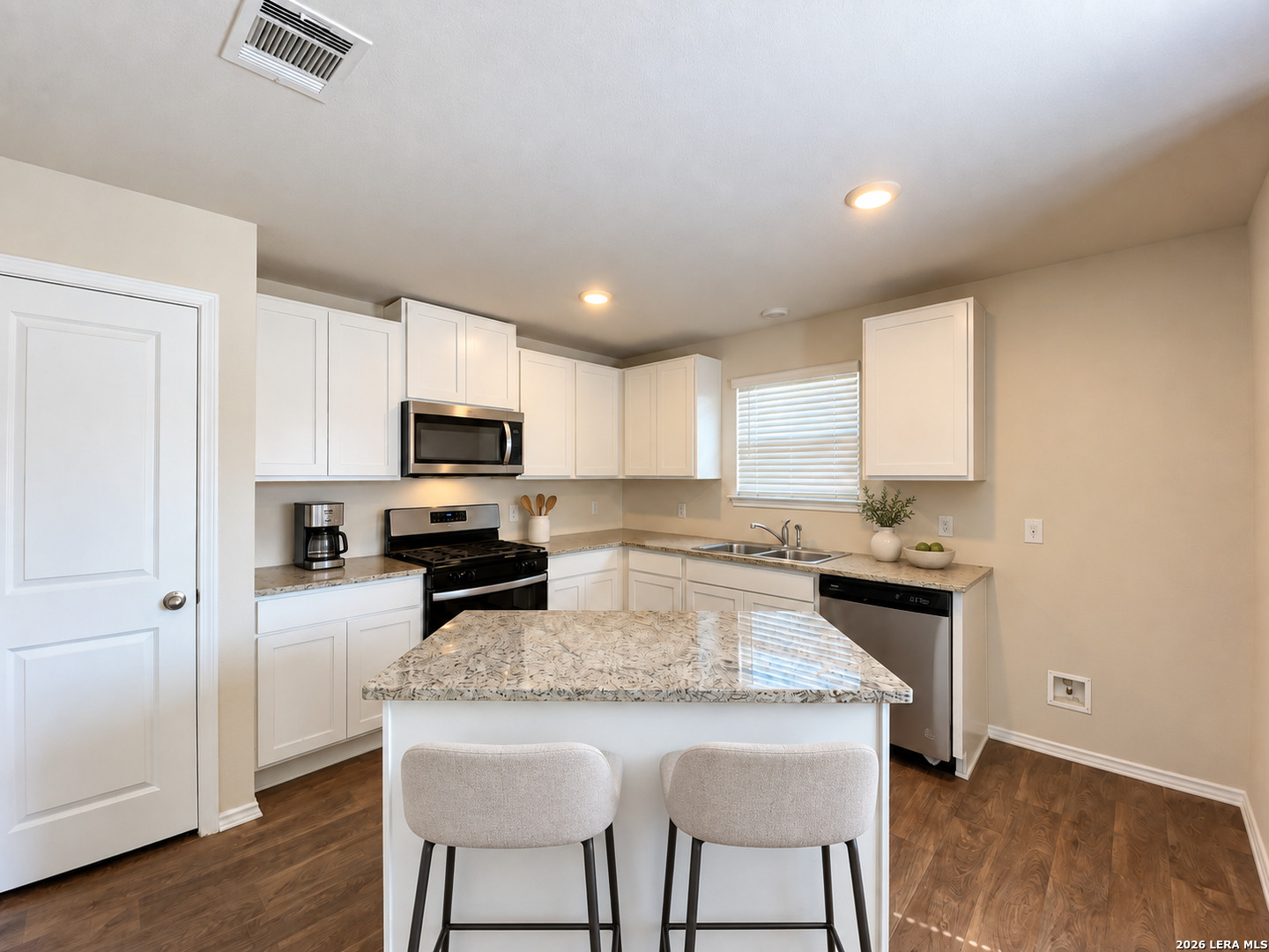 1150 Barn Swallow Way San Antonio TX 78253