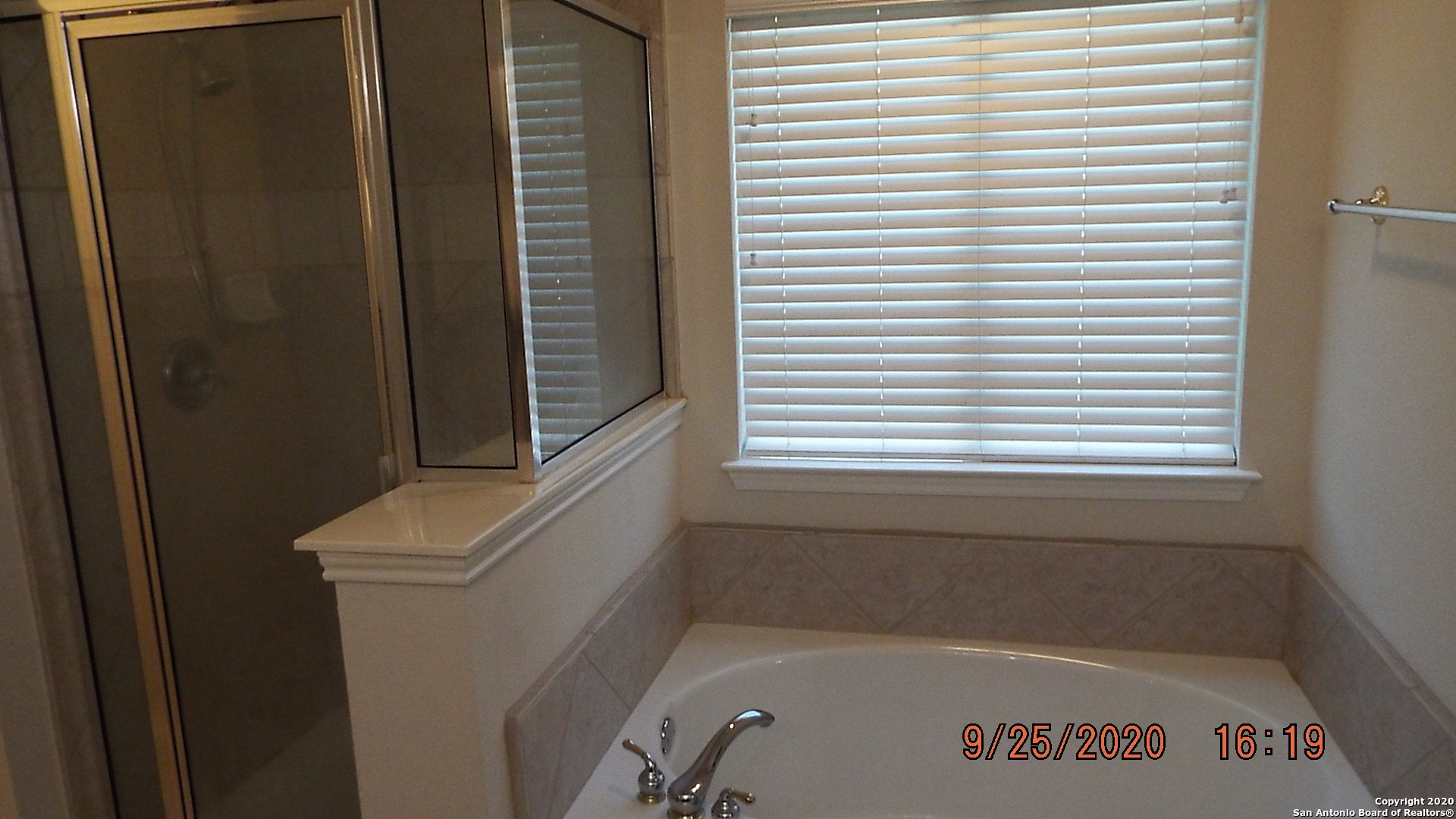204 Cinnabar Trail Cibolo TX 78108