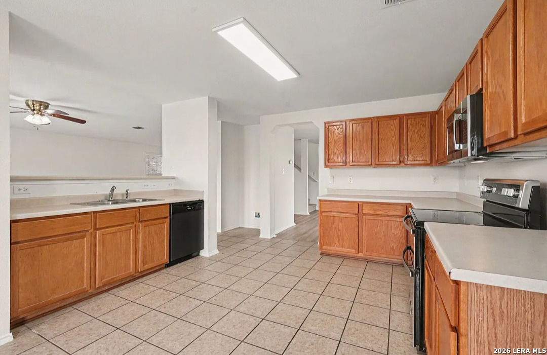1730 Lilac Mist San Antonio TX 78260