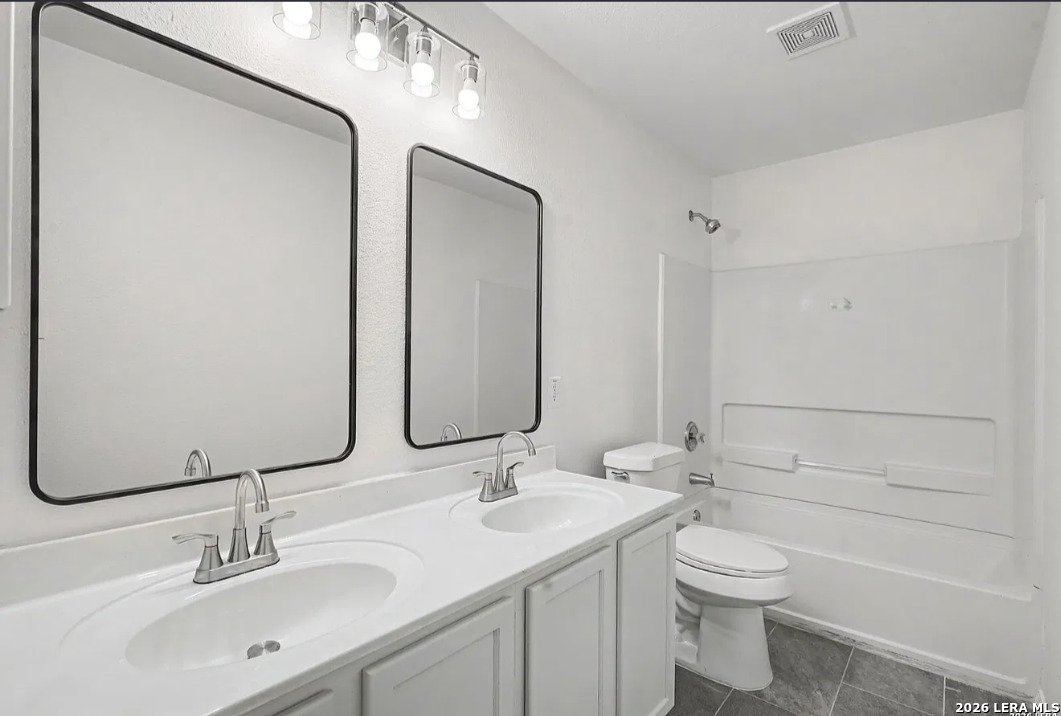 1730 Lilac Mist San Antonio TX 78260