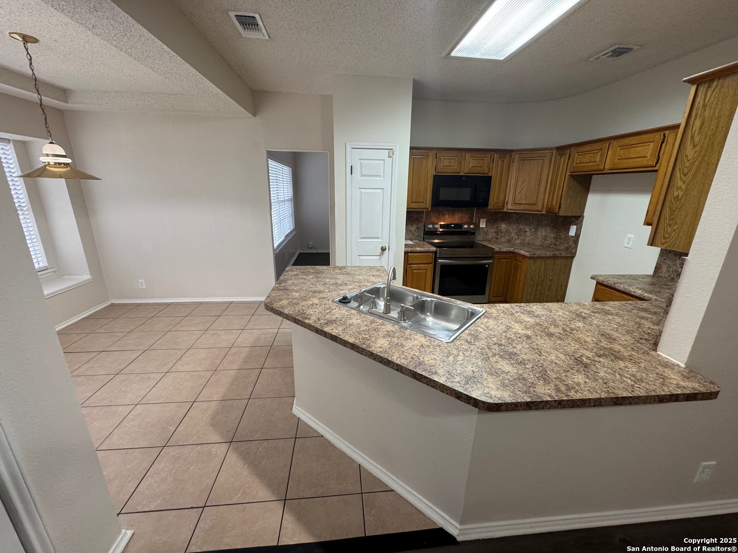 5922 Spring Buck San Antonio TX 78247
