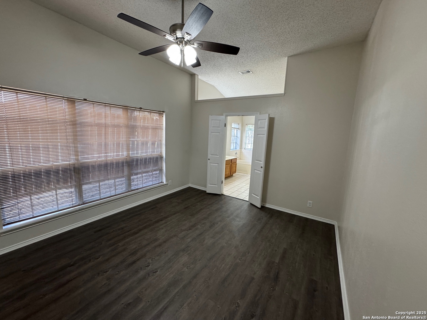 5922 Spring Buck San Antonio TX 78247