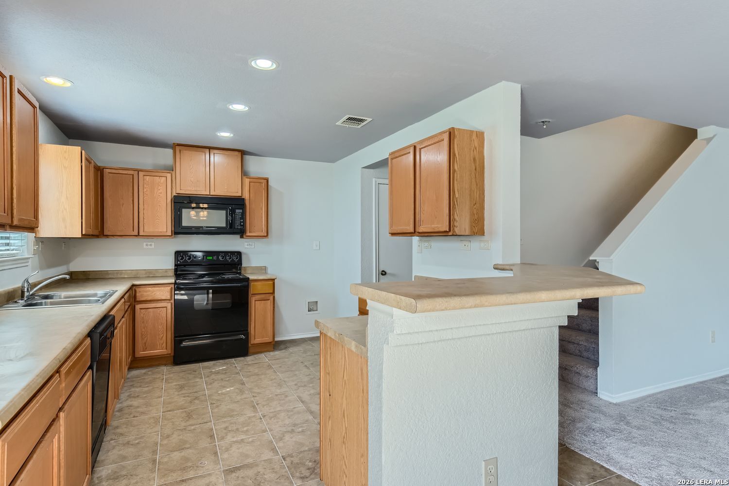 10202 Maple San Antonio TX 78245