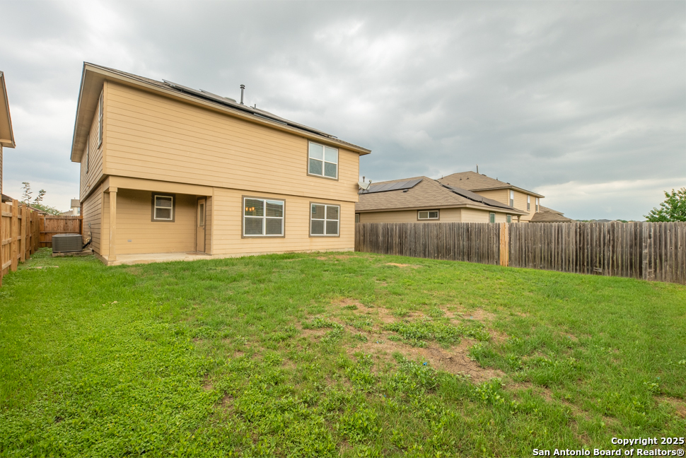 6114 Hackberry Pond San Antonio TX 78244