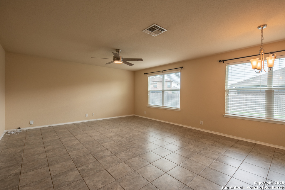 6114 Hackberry Pond San Antonio TX 78244