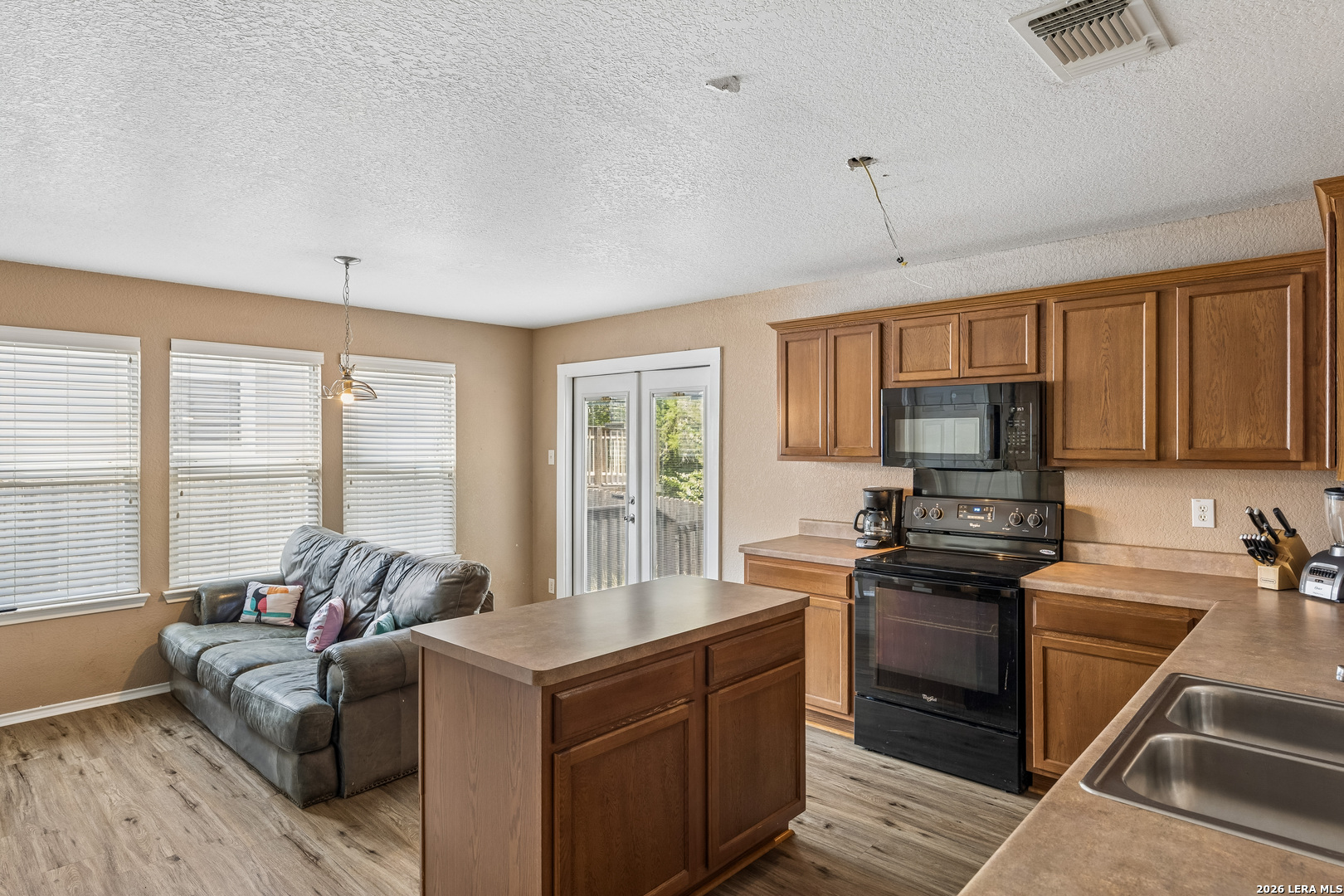 7938 Mainland Woods San Antonio TX 78250