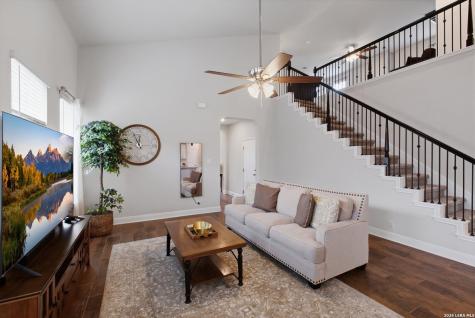 8439 Knapp Rise San Antonio TX 78254