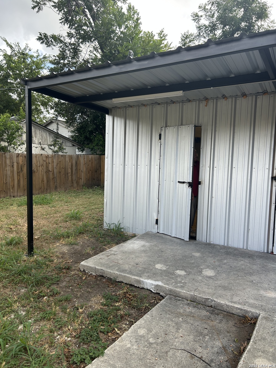 810 E Guenther San Antonio TX 78210
