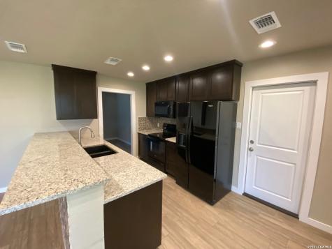 118 Hillcrest Drive La Vernia TX 78121