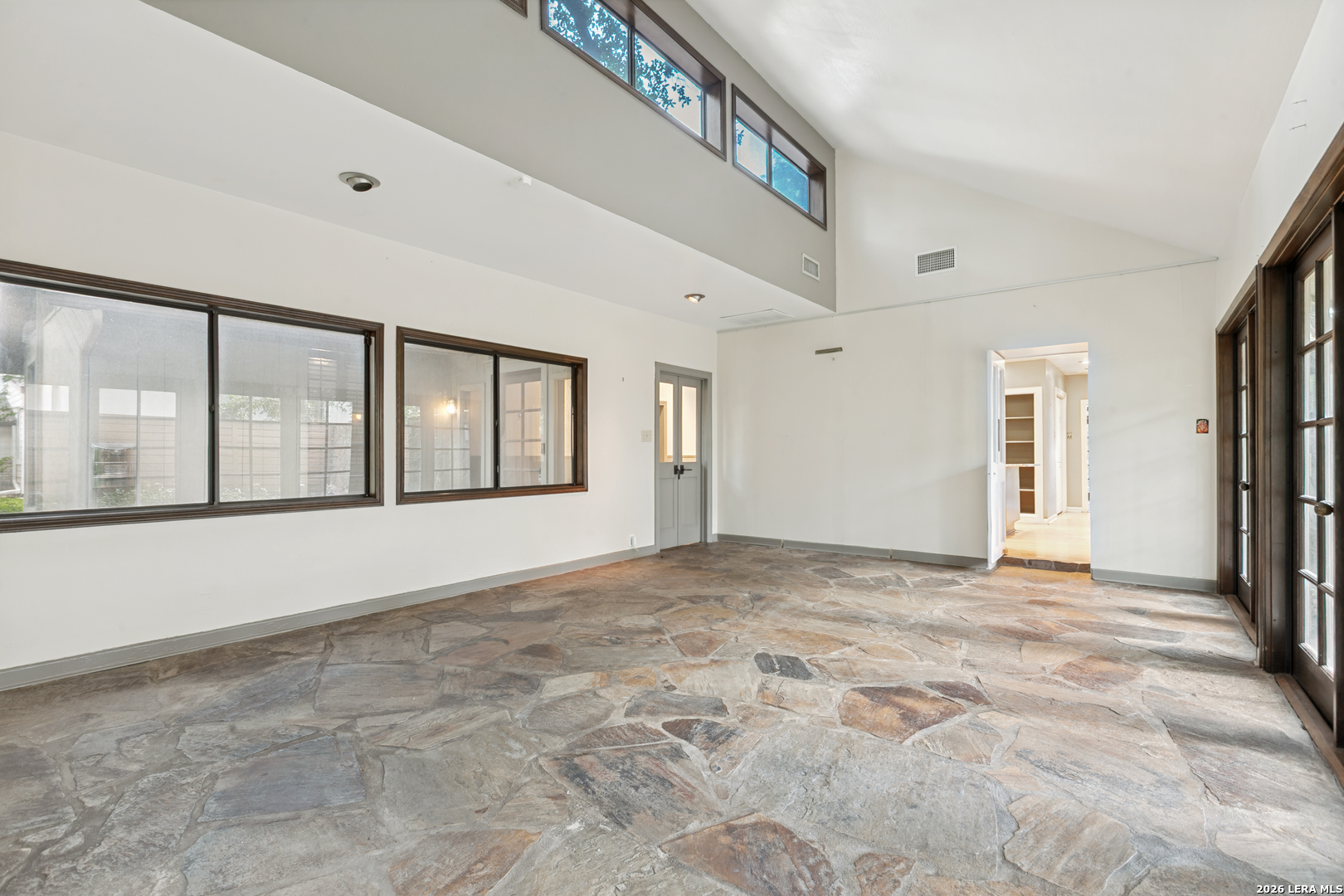 236 Castano Alamo Heights TX 78209