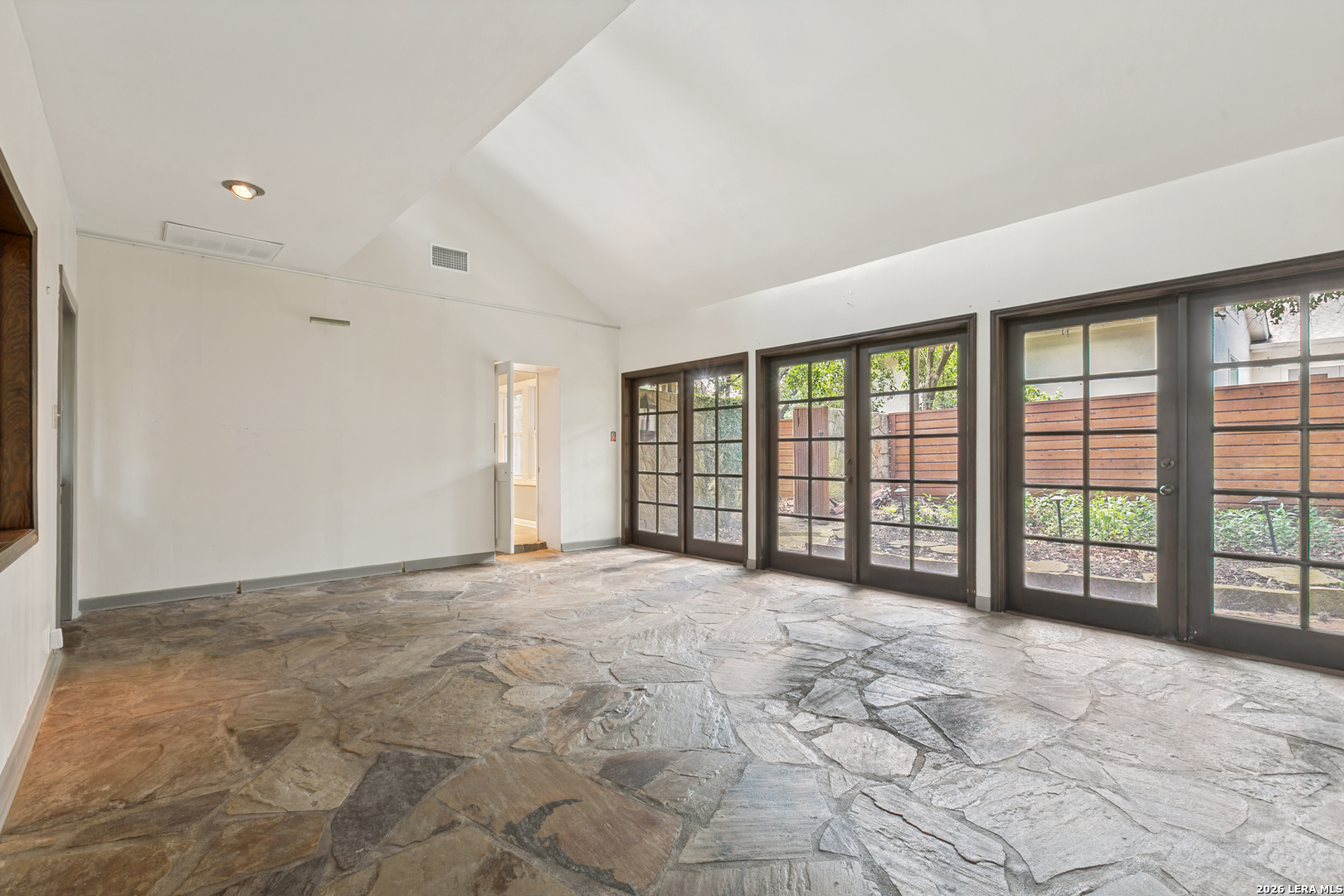 236 Castano Alamo Heights TX 78209