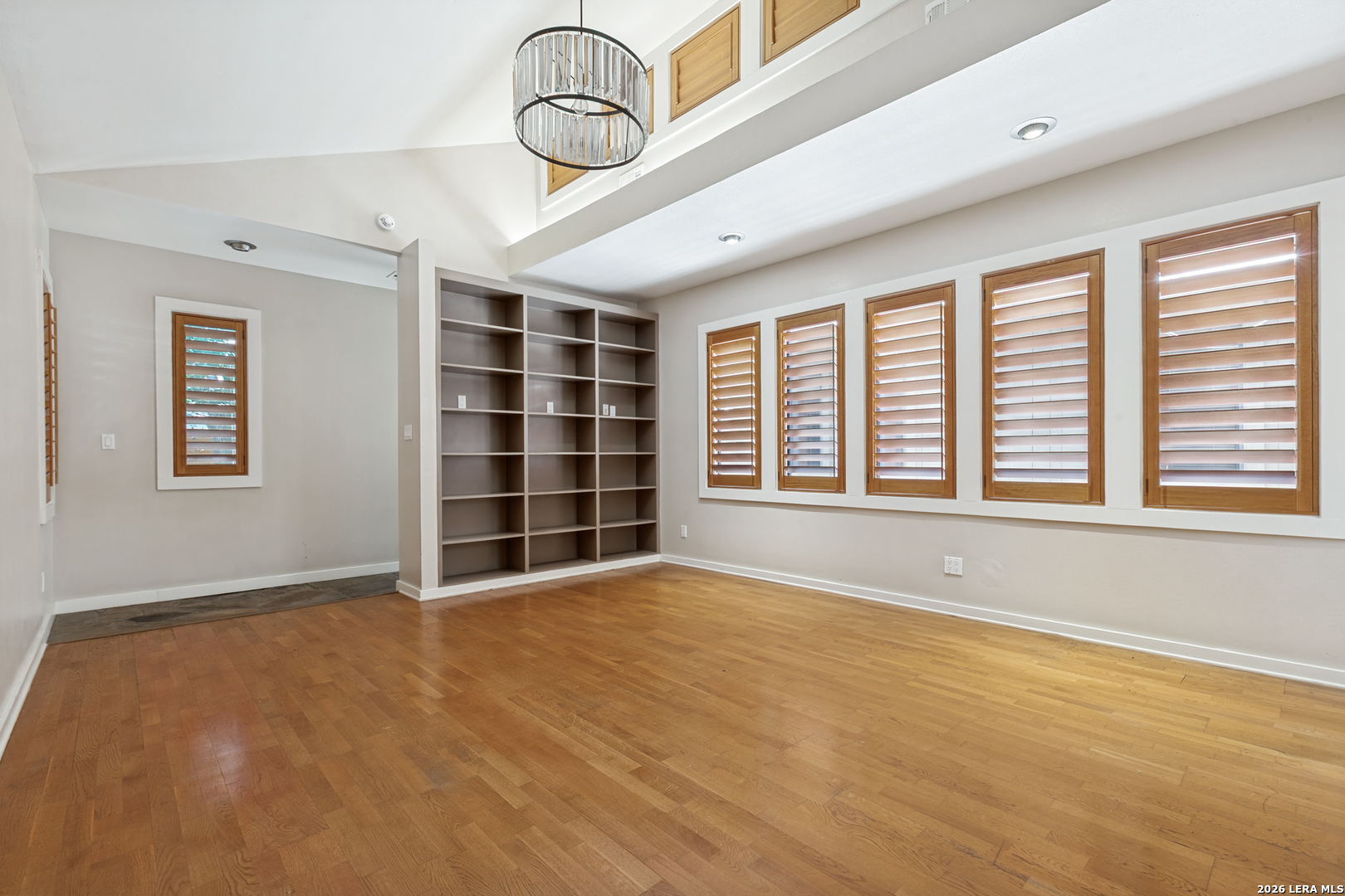 236 Castano Alamo Heights TX 78209