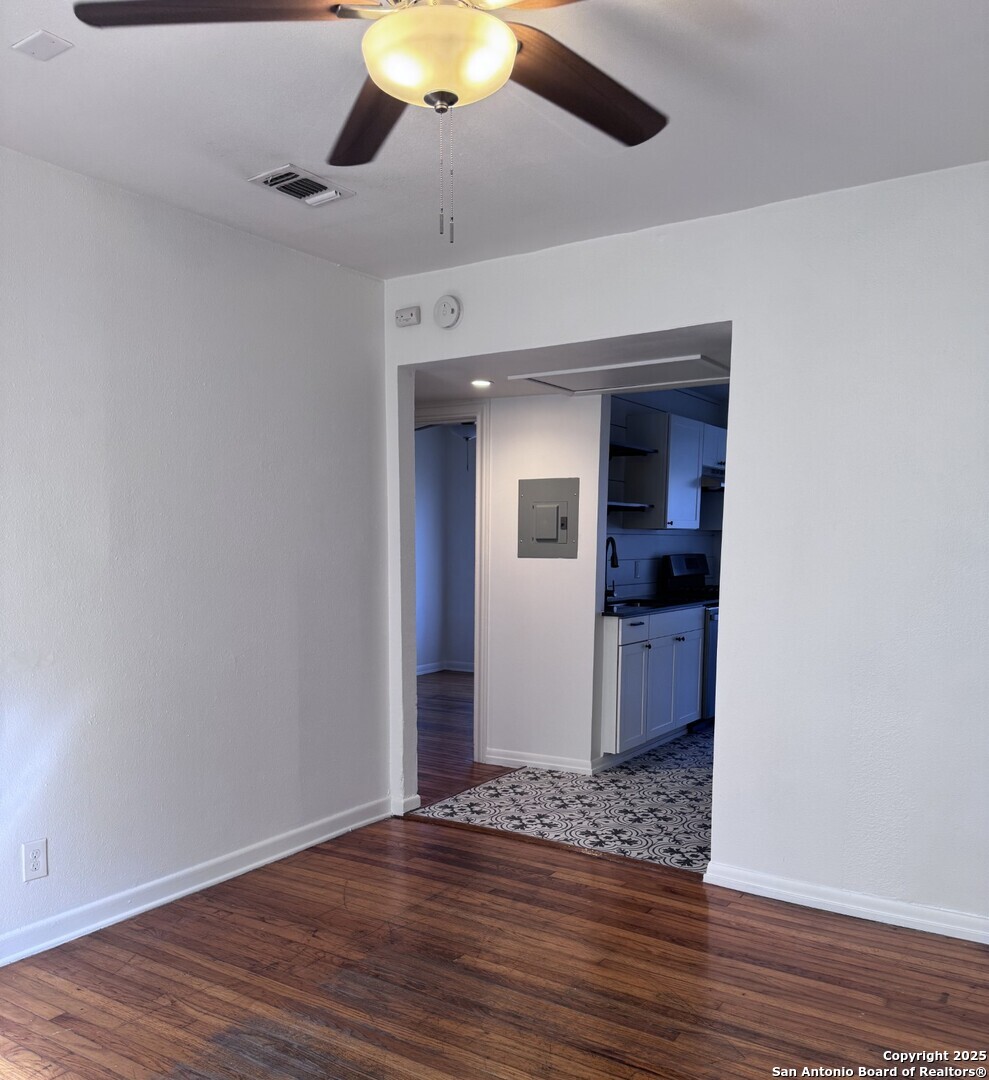 217 Natalen Avenue San Antonio TX 78209