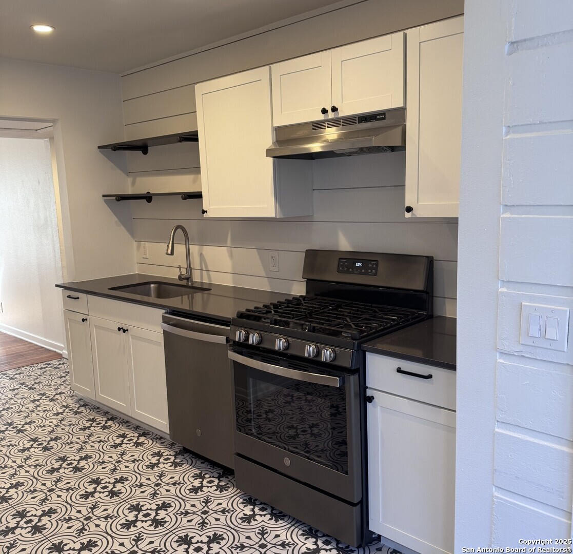 217 Natalen Avenue San Antonio TX 78209